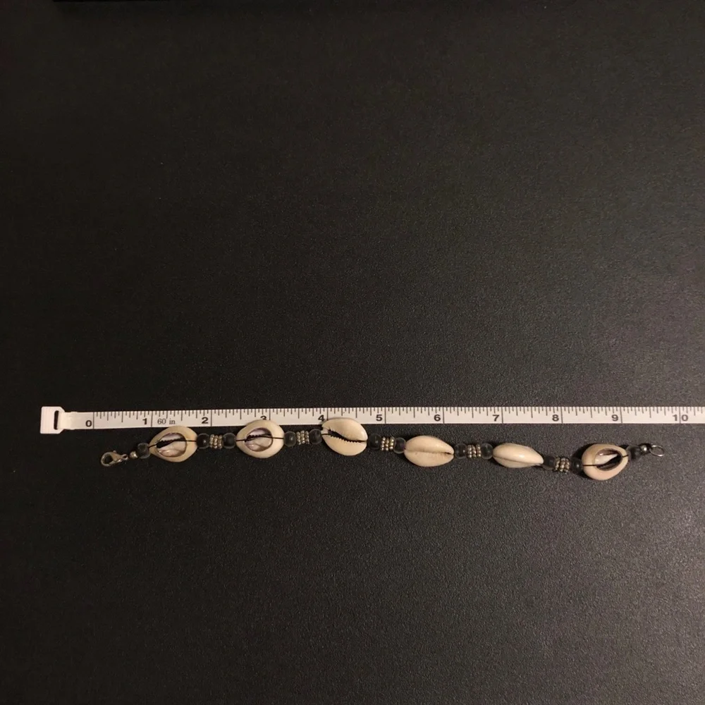 Natural Cowrie Shell Bracelet - Beach Jewelry